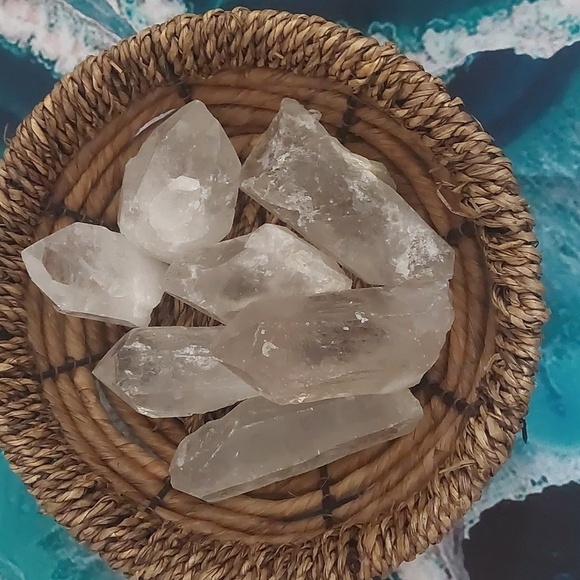 Clear Quartz Crystals Large - Picture 2 of 2